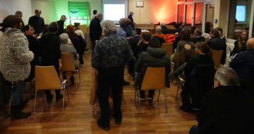 Grüne Lunge von Reichelsheim - Publikum bei Wäldchenveranstaltung