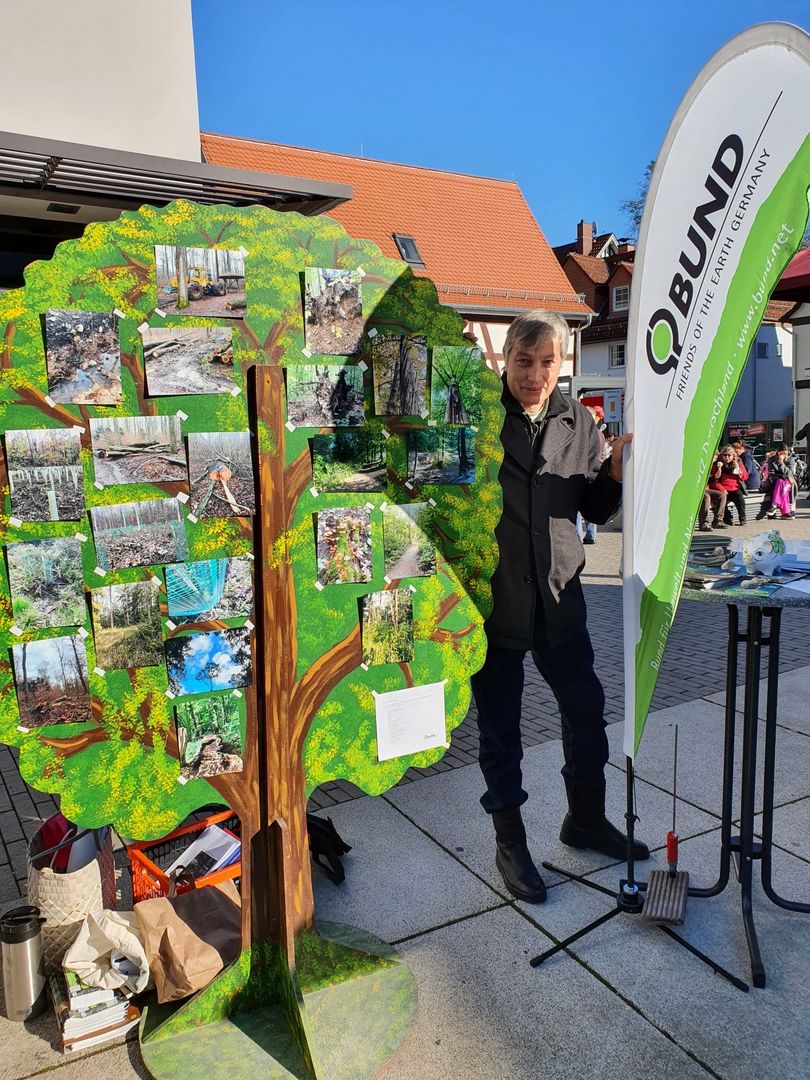 Peter Paul auf dem Marktplatz in Bad Vilbel beim Nachhaltigkeitsfest 2022